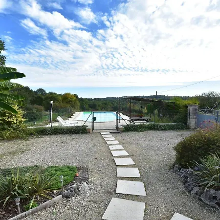 Attractive Holiday In Montcl Ra With Pool * Montcléra