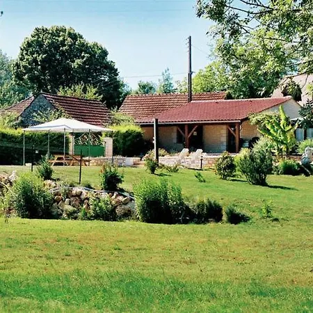 Attractive Holiday In Montcl Ra With Pool * Montcléra