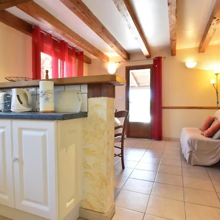 Attractive Holiday In Montcl Ra With Pool